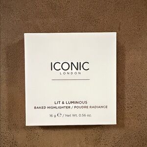 ICONIC London Lit & Luminous Radiant Highlighter